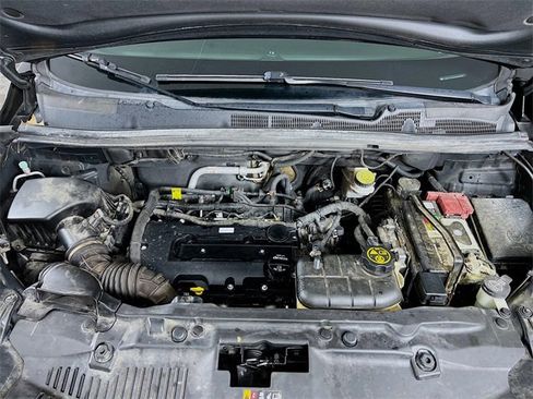 Used 2019 Buick Encore Preferred image 26