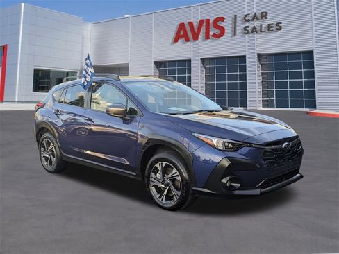 Used 2024 Subaru Crosstrek 2.0i Premium image 3