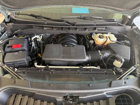 Used 2025 Cadillac Escalade Sport w/ LPO, Floor Liner Package AWD/4WD image 50