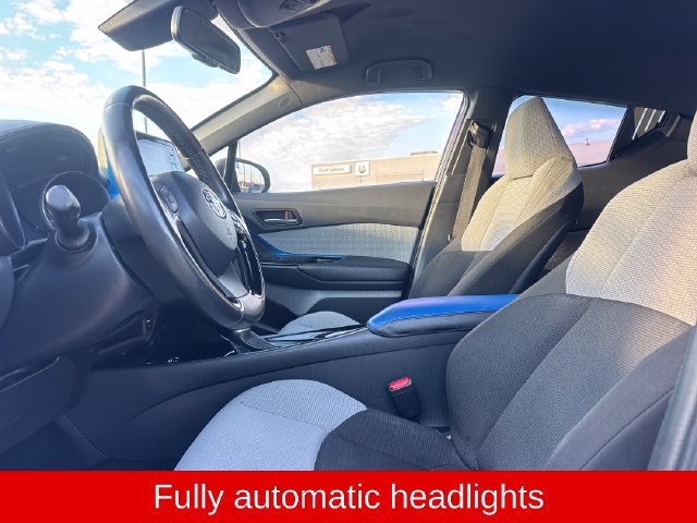 Used 2019 Toyota C-HR XLE FWD image 19