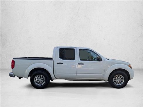 Used 2016 Nissan Frontier SV RWD image 4