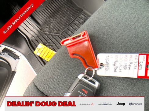 New 2026 RAM 1500 4x4 Crew Cab image 32