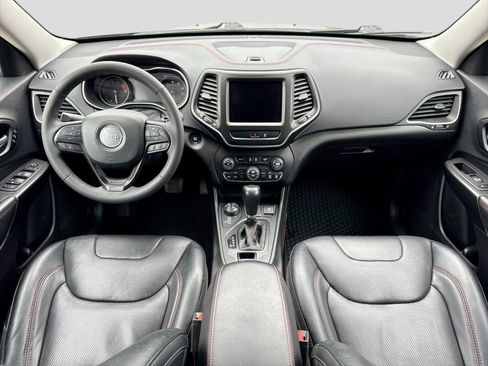 Used 2022 Jeep Cherokee Trailhawk w/ Trailhawk Elite Value Package image 16