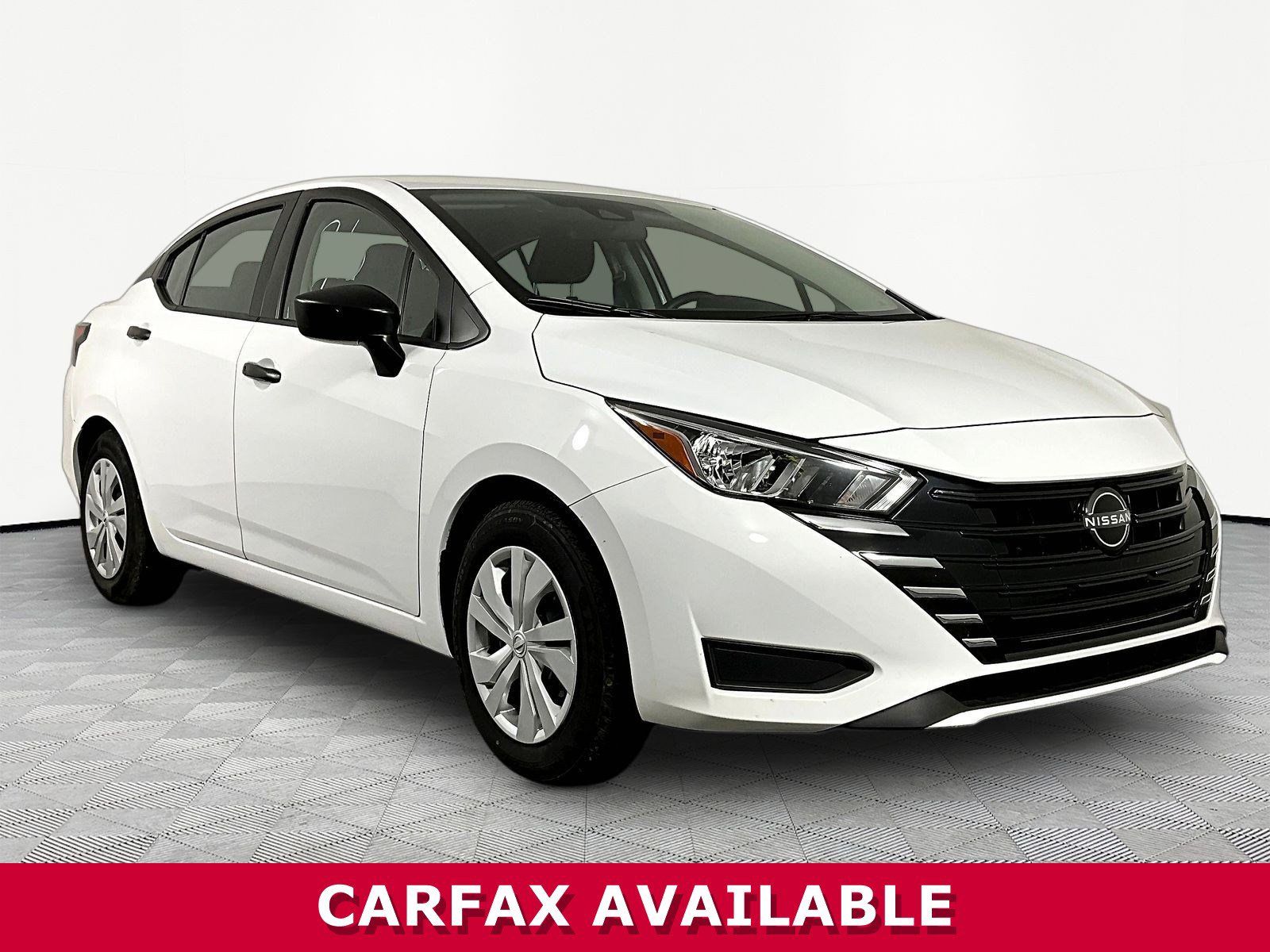 Used 2023 Nissan Versa S w/ Trunk Package FWD image 3