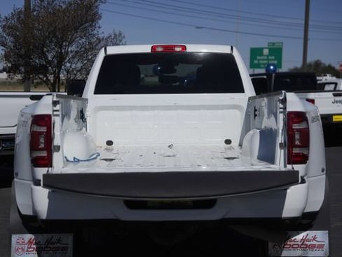 Used 2023 RAM 3500 Big Horn w/ Level 1 Equipment Group image 31