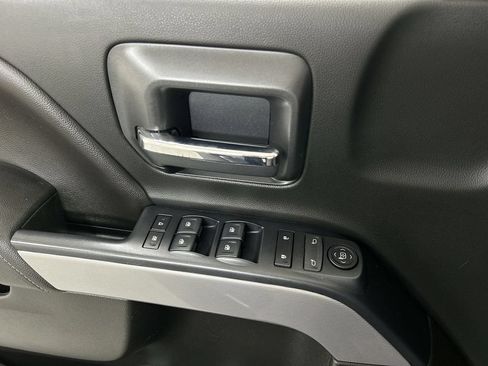 Used 2018 Chevrolet Silverado 1500 LT w/ All Star Edition AWD/4WD image 11