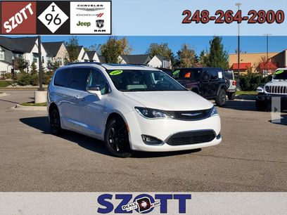 Used 2019 Chrysler Pacifica Limited