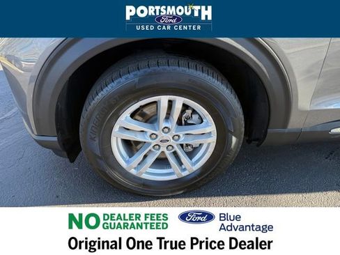 Used 2022 Ford Explorer XLT w/ Equipment Group 202A image 40