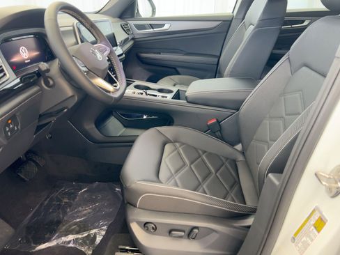 New 2026 Volkswagen Atlas Cross Sport SE AWD/4WD image 5