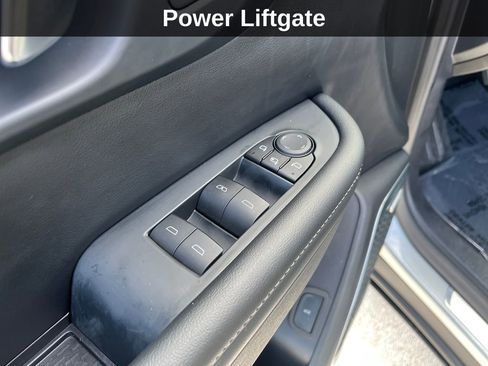 Used 2025 Buick Enclave Preferred image 13