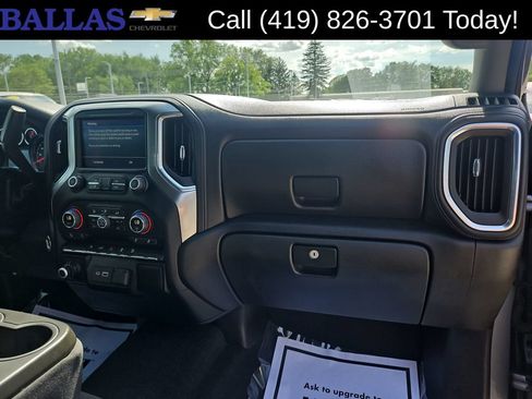 Certified 2022 Chevrolet Silverado 1500 RST AWD/4WD image 29