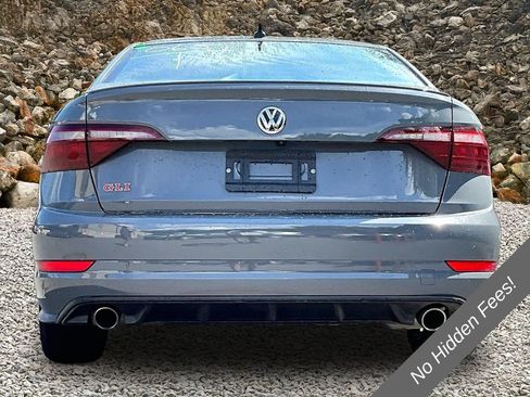 Used 2021 Volkswagen Jetta GLI FWD image 4