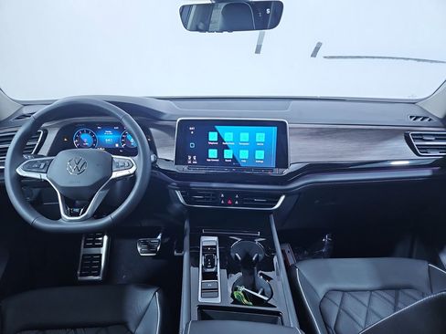 New 2026 Volkswagen Atlas SEL Premium R-Line image 12