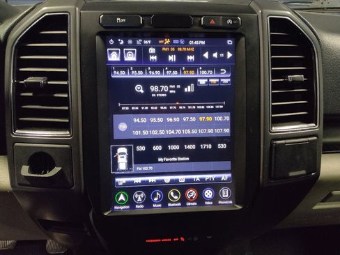 Used 2018 Ford F150 XLT image 25