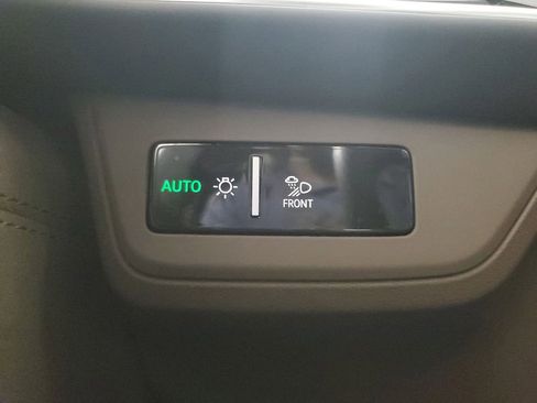 Used 2023 Audi RS e-tron GT w/ Carbon Performance Package image 35