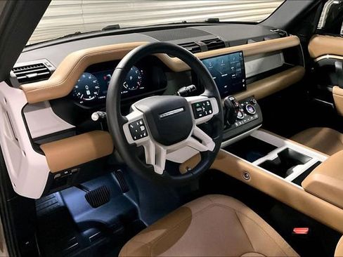 Certified 2025 Land Rover Defender 130 S image 24