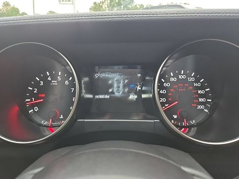 Used 2019 Ford Mustang Shelby GT350 w/ Technology Package RWD image 46