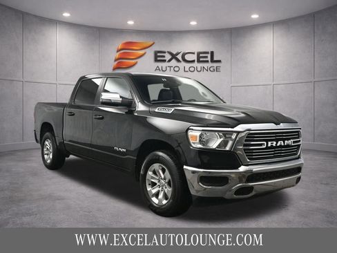 Used 2024 RAM 1500 Laramie image 8