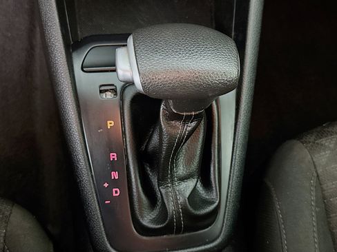 Used 2023 Kia Rio LX FWD image 18
