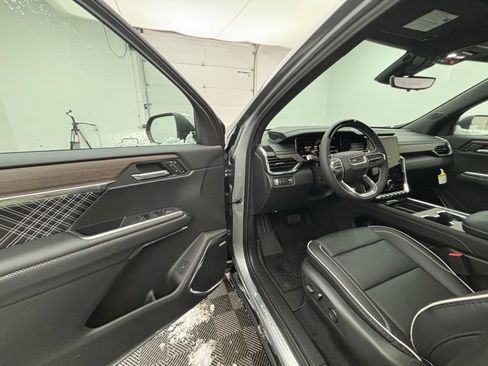 New 2026 GMC Acadia Denali w/ Super Cruise Package image 20