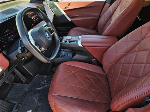 Certified 2023 BMW iX xDrive50 w/ Ultimate Package 2 image 17