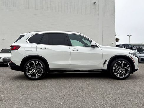 Used 2023 BMW X5 sDrive40i w/ Climate Comfort Package RWD image 8