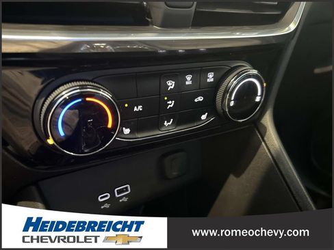 Used 2024 Buick Encore GX Sport Touring w/ Comfort Package AWD/4WD image 23