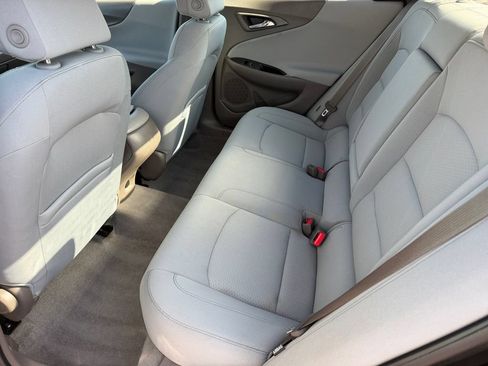 Used 2017 Chevrolet Malibu LS w/ LPO, Convenience Package 1 FWD image 13