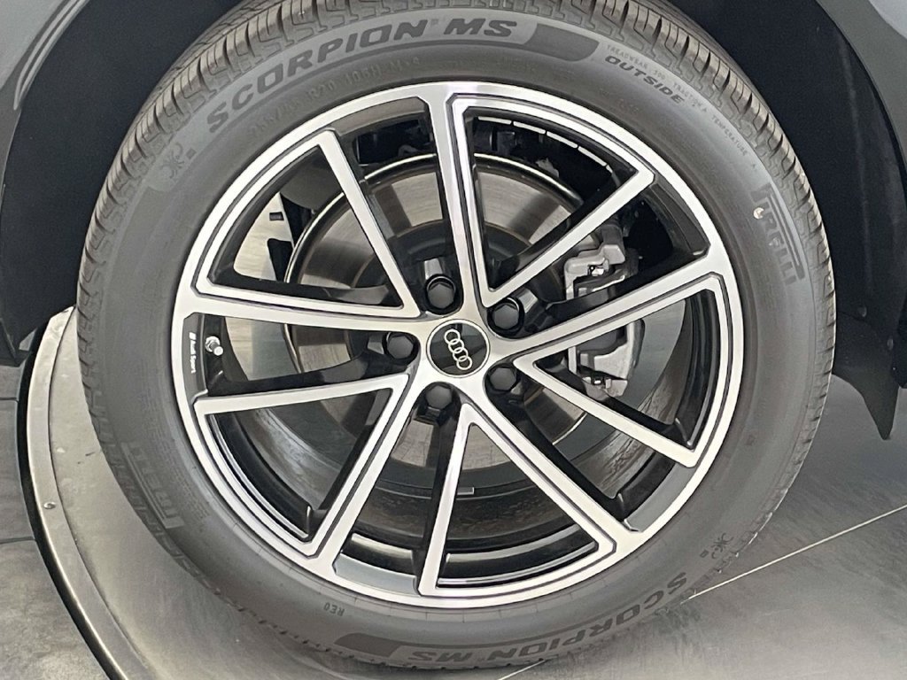 New 2026 Audi Q5 Premium Plus AWD/4WD image 13
