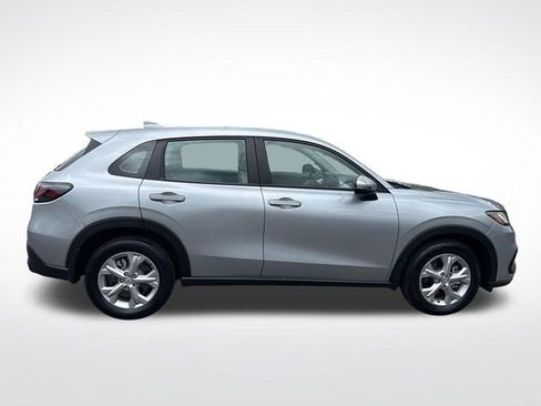 Used 2023 Honda HR-V LX image 6