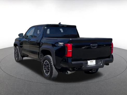 Used 2025 Toyota Tacoma TRD Off-Road image 10