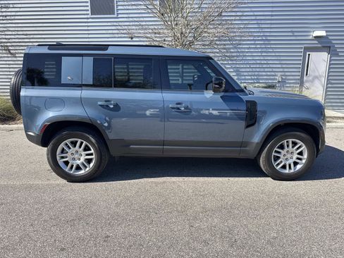 Used 2021 Land Rover Defender 110 S AWD/4WD image 5