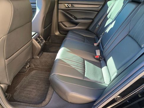 Used 2021 Honda Accord EX-L image 8