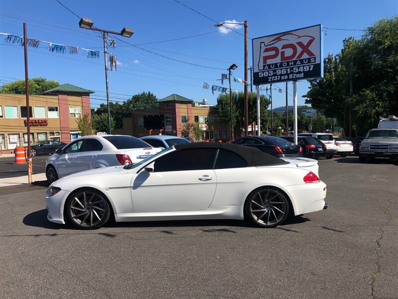 Used 2007 BMW M6 Convertible RWD image 2