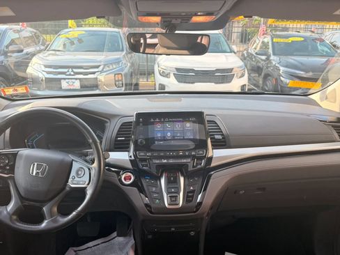 Used 2019 Honda Odyssey Elite image 16