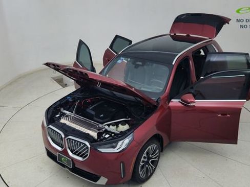 Used 2025 BMW X3 xDrive30i w/ Premium Package AWD/4WD image 87