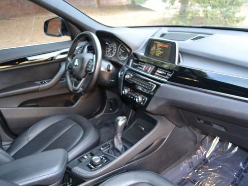 Used 2017 BMW X1 xDrive28i image 23