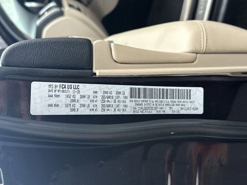 Used 2019 Jeep Grand Cherokee Limited image 35