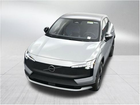 New 2026 Volvo EX30 Cross Country Ultra w/ Protection Package Premier AWD/4WD image 20