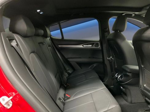 New 2025 Alfa Romeo Stelvio Sprint image 12