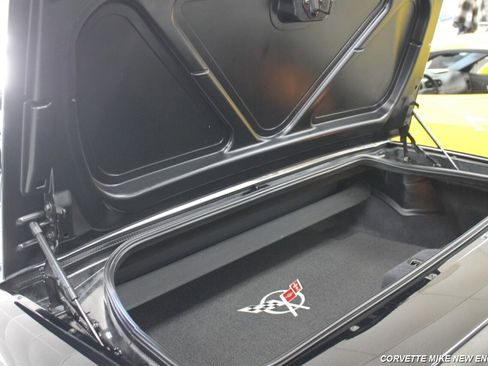 Used 2003 Chevrolet Corvette Convertible w/ Preferred Equipment Group1 image 35