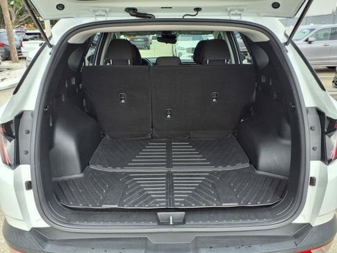 Used 2022 Hyundai Tucson SEL FWD image 17