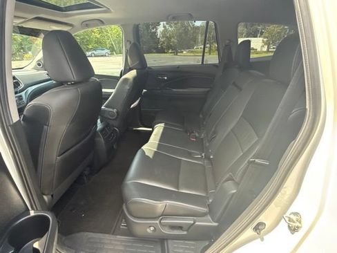 Used 2021 Honda Pilot Special Edition image 30