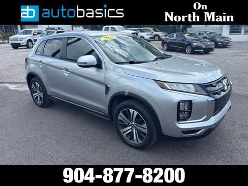 Used 2021 Mitsubishi Outlander Sport SE image 9