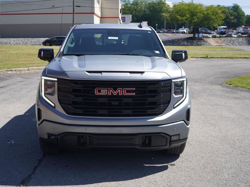 New 2026 GMC Sierra 1500 Elevation w/ Elevation Premium Package image 9