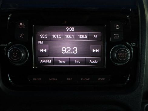Used 2020 RAM ProMaster 2500 FWD image 24