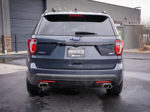 Used 2017 Ford Explorer Sport image 8