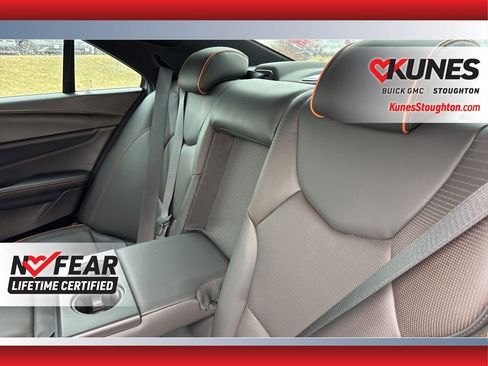 Used 2025 Cadillac CT4 V AWD/4WD image 37