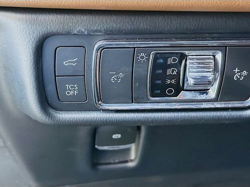 Used 2022 Lincoln Nautilus Reserve image 31