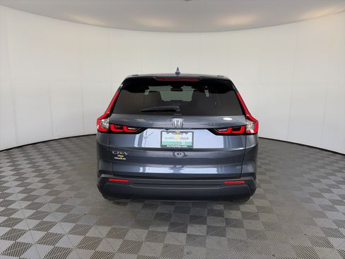 Used 2025 Honda CR-V EX image 9